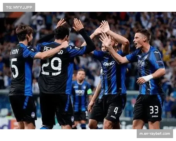 肋部渗透与边中结合 水晶宫英超黑马之路战术解析